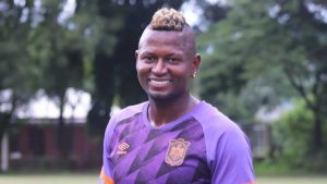 duvier riascos aguila futbol el salvador 01