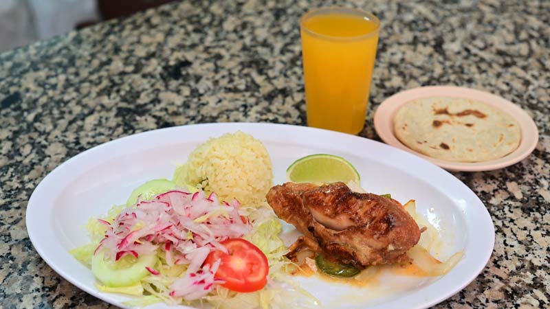 Lugares para comer en el centro de San Salvador